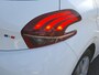 Peugeot 208 1.2 Puretech 82pk Signature Navigatie | Apple Carplay & Android Auto | Cruise control | AIRCO | Parkeersensoren | Bluetooth bellen & muziekstreaming