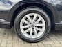 Volkswagen Passat Variant 1.5 TSI Business 150pk Navigatie / Stoelverwarming / Trekhaak