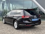 Volkswagen Passat Variant 1.5 TSI Business 150pk Navigatie / Stoelverwarming / Trekhaak