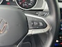 Volkswagen Passat Variant 1.5 TSI Business 150pk Navigatie / Stoelverwarming / Trekhaak