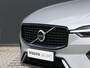Volvo XC60 T6 Plug-in hybrid AWD Ultra Dark | Panoramadak | Head-up Display | 360 Graden Camera | Harman Kardon | Luchtvering | Stoel en Stuurwiel verwarming | BLIS | LED |