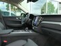 Volvo XC60 T6 Plug-in hybrid AWD Ultra Dark | Panoramadak | Head-up Display | 360 Graden Camera | Harman Kardon | Luchtvering | Stoel en Stuurwiel verwarming | BLIS | LED |