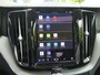 Volvo XC60 T6 Plug-in hybrid AWD Ultra Dark | Panoramadak | Head-up Display | 360 Graden Camera | Harman Kardon | Luchtvering | Stoel en Stuurwiel verwarming | BLIS | LED |