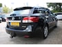 Toyota Avensis Wagon 1.8 VVTi Business | Camera | Trekhaak | Navi | Stoelverwarming