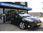 Toyota Avensis Wagon 1.8 VVTi Business | Camera | Trekhaak | Navi | Stoelverwarming