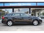 Toyota Avensis Wagon 1.8 VVTi Business | Camera | Trekhaak | Navi | Stoelverwarming