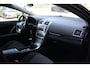 Toyota Avensis Wagon 1.8 VVTi Business | Camera | Trekhaak | Navi | Stoelverwarming