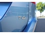 Volvo XC60 T6 Automaat 306PK FWD R-Design | Uniek | Luxury Line | Power Blue Metallic | Standkachel | Trekhaak | Front Blind View Camera | Panoramadak | BLIS | Harman/Kardon | 20'' Lichtmetalen Velgen | Adaptieve Cruise Control | Keyless | Verwarmbare Voorstoelen + Stuurwiel | Elektrisch Verstelbare Voorstoelen | Elektrische Achterklep | Verwarmbare Voorruit | Volvo Guard Alarm