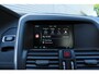 Volvo XC60 T6 Automaat 306PK FWD R-Design | Uniek | Luxury Line | Power Blue Metallic | Standkachel | Trekhaak | Front Blind View Camera | Panoramadak | BLIS | Harman/Kardon | 20'' Lichtmetalen Velgen | Adaptieve Cruise Control | Keyless | Verwarmbare Voorstoelen + Stuurwiel | Elektrisch Verstelbare Voorstoelen | Elektrische Achterklep | Verwarmbare Voorruit | Volvo Guard Alarm