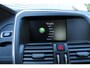 Volvo XC60 T6 Automaat 306PK FWD R-Design | Uniek | Luxury Line | Power Blue Metallic | Standkachel | Trekhaak | Front Blind View Camera | Panoramadak | BLIS | Harman/Kardon | 20'' Lichtmetalen Velgen | Adaptieve Cruise Control | Keyless | Verwarmbare Voorstoelen + Stuurwiel | Elektrisch Verstelbare Voorstoelen | Elektrische Achterklep | Verwarmbare Voorruit | Volvo Guard Alarm