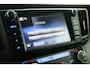 Toyota RAV4 2.5 Hybrid Style | Navigatie | Trekhaak | Stoel/Stuurverwarming | Elektrische Achterklep |