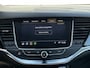 Opel Astra 1.2 Elegance / Navigatie / Automatische Airco / Lichtmetalen velgen / Ergonomische stoelen