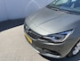 Opel Astra 1.2 Elegance / Navigatie / Automatische Airco / Lichtmetalen velgen / Ergonomische stoelen