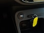 Renault Captur Intens Trekhaak | Camera Achter | Parkeersensoren rondom | Afwijkende dakkleur | Fullscreen NAVI | Airco AUTO | Cruise Control