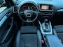 Audi Q5 2.0 TFSI quattro S-Line / Pano / YoungTimer (09-2010)