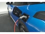 Peugeot e-2008 EV GT 50 kWh | Adaptieve Cruise Control | Camera | Navigatie | Dodehoekdetectie