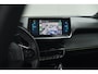 Peugeot e-2008 EV GT 50 kWh | Adaptieve Cruise Control | Camera | Navigatie | Dodehoekdetectie