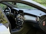 Mercedes-Benz CLA 200 Ambition Automaat / Leder / Led