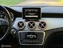 Mercedes-Benz CLA 200 Ambition Automaat / Leder / Led