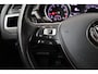 Volkswagen Touran 1.5 TSI Comfortline 7P Trekhaak Camera Massage Carplay