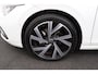 Volkswagen Golf 1.5 150 PK Aut. eTSI Style Massage Memory Dodehoek IQ.Light