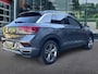 Volkswagen T-Roc 1.5 TSI DSG R-LINE PANO-DAK/TREKHAAK/NAVI/ACC/STOELVERW