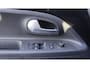 Volkswagen Up! 1.0 BMT move up! 5 drs Airco blue tooth