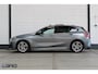 BMW 1-Serie 118i M sport Automaat | Pano Camera Sfeer Fabrieksgarantie LED CarPlay Cruise HIFI