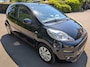 Peugeot 107 1.0 Active airco 5 deurs zwart apk