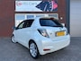 Toyota Yaris 1.5 Full Hybrid Dynamic / Pano / Leder / Camera / Navi / NAP