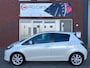 Toyota Yaris 1.5 Full Hybrid Dynamic / Pano / Leder / Camera / Navi / NAP