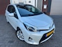 Toyota Yaris 1.5 Full Hybrid Dynamic / Pano / Leder / Camera / Navi / NAP