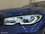 BMW 3-Serie 320i M Sport Schuifdak Laser LED ACC Navi Carplay Camera Leer Harman Kardon
