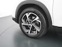 Citroën C5 Aircross SUV Business Plus 130 pk Automaat | Navigatie | Achteruitrijcamera | Parkeersensoren Voor en Achter | Comfortstoelen | LED Koplampen | Keyless Entry/Start | Dodehoek Detectie | Trekhaak | Adaptieve Cruise Control | 18" Lichtmetalen Velgen | Apple Carplay/Android Auto |