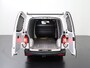 Volkswagen Transporter 2.0TDI Lang Achterdeuren | Imperiaal | Trekhaak | Airco | 3-Persoons | Betimmering | Gate Locks