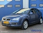 Ford Focus 2.0-16V Ghia * Automaat * Airco * Cruise Control *