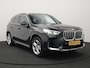 BMW X1 xDrive30e 326pk Plug In Hybrid PHEV | Trekhaak Af Fabriek | Panoramadak | Harman Kardon | Leder stoelen Verwarmd | Apple Carplay |