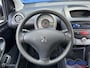 Peugeot 107 1.0-12V XS ** Airco ** Elek Ramen voor **