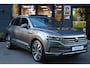 Volkswagen Touareg 3.0 TSi eHybrid Atmosphere Pano/Puglia leder/IQ.Light/360/Massage/21"Suzuka/Keyless/Luchtvering/Dynaudio/Trekhaak wegkl.