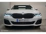BMW 5-Serie Touring 530e xDrive M-Sport, trekhaak, leer
