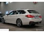 BMW 5-Serie Touring 530e xDrive M-Sport, trekhaak, leer