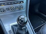 Volkswagen Golf 1.2 TSI R-Line Panorama Xenon Navi Cruise Climate Beurt uitgevoerd