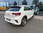 Volkswagen T-Roc 1.5 TSI 150pk DSG R-Line | Camera | Carplay | Dode hoek | Elek. Achterklep | Rijklaar incl. garantie