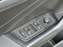 Volkswagen T-Roc 1.5 TSI 150pk DSG R-Line | Camera | Carplay | Dode hoek | Elek. Achterklep | Rijklaar incl. garantie