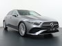 Mercedes-Benz A-klasse 180 Star Edition AMG Line | Panorama - Schuifdak | Multibeam Led | Sfeerverlichting | Voorstoelen Verwarmd | Cruise Control | DAB+ Radio | Achteruitrijcamera