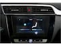 MG ZS EV Luxury 45 kWh Panoramadak Lederen bekleding Apple carplay android auto