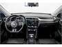 MG ZS EV Luxury 45 kWh Panoramadak Lederen bekleding Apple carplay android auto