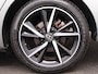 Toyota Auris Touring Sports 1.8 Hybrid Black Edition Limited | Stoelverwarming | Cruise control |
