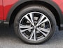 Nissan Qashqai 1.6 N-Connecta | Panoramadak | Trekhaak | Keyless Entry | Navigatie | Climate Control |