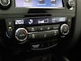 Nissan Qashqai 1.6 N-Connecta | Panoramadak | Trekhaak | Keyless Entry | Navigatie | Climate Control |